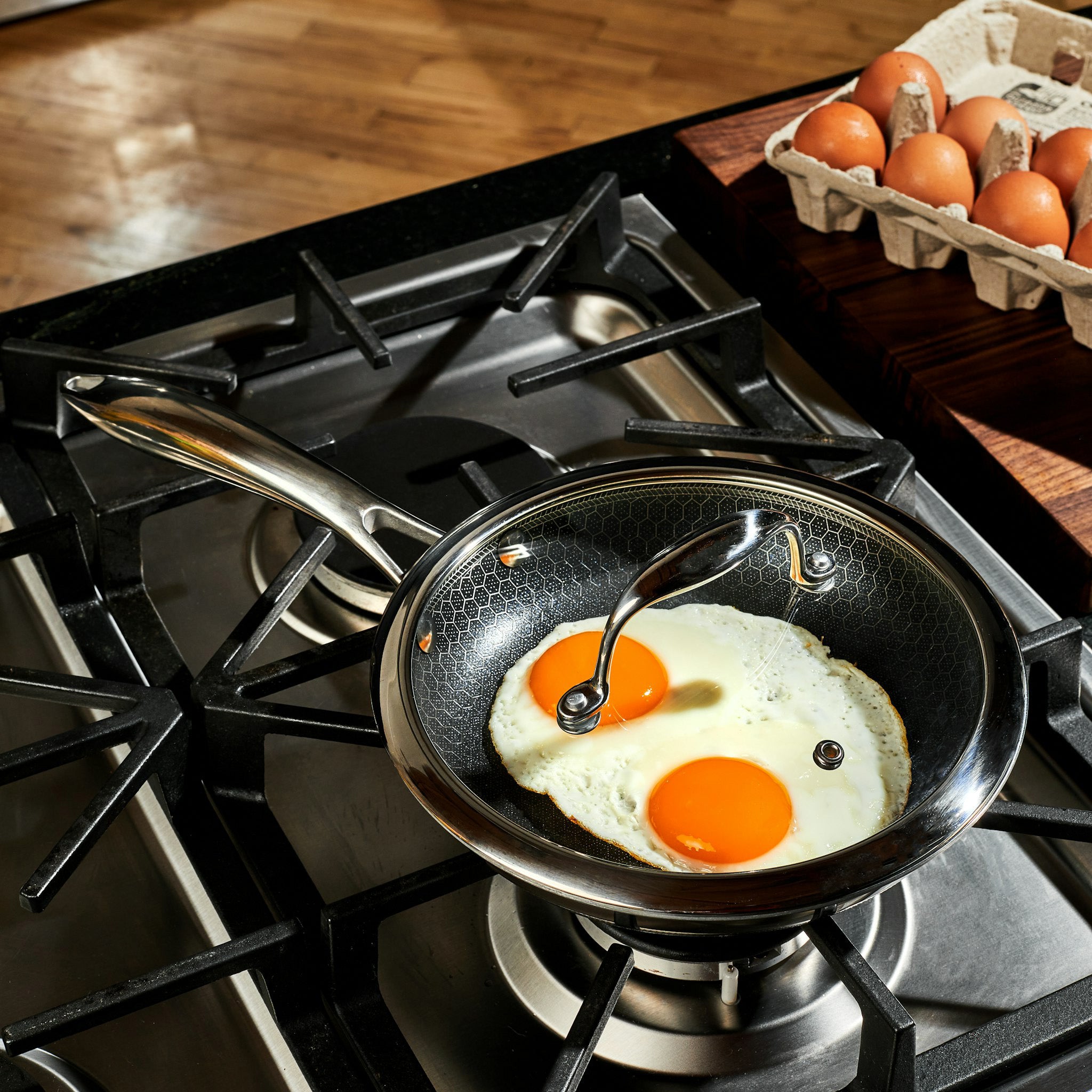 Hybrid Fry Pan with Lid. 8 - Image 8